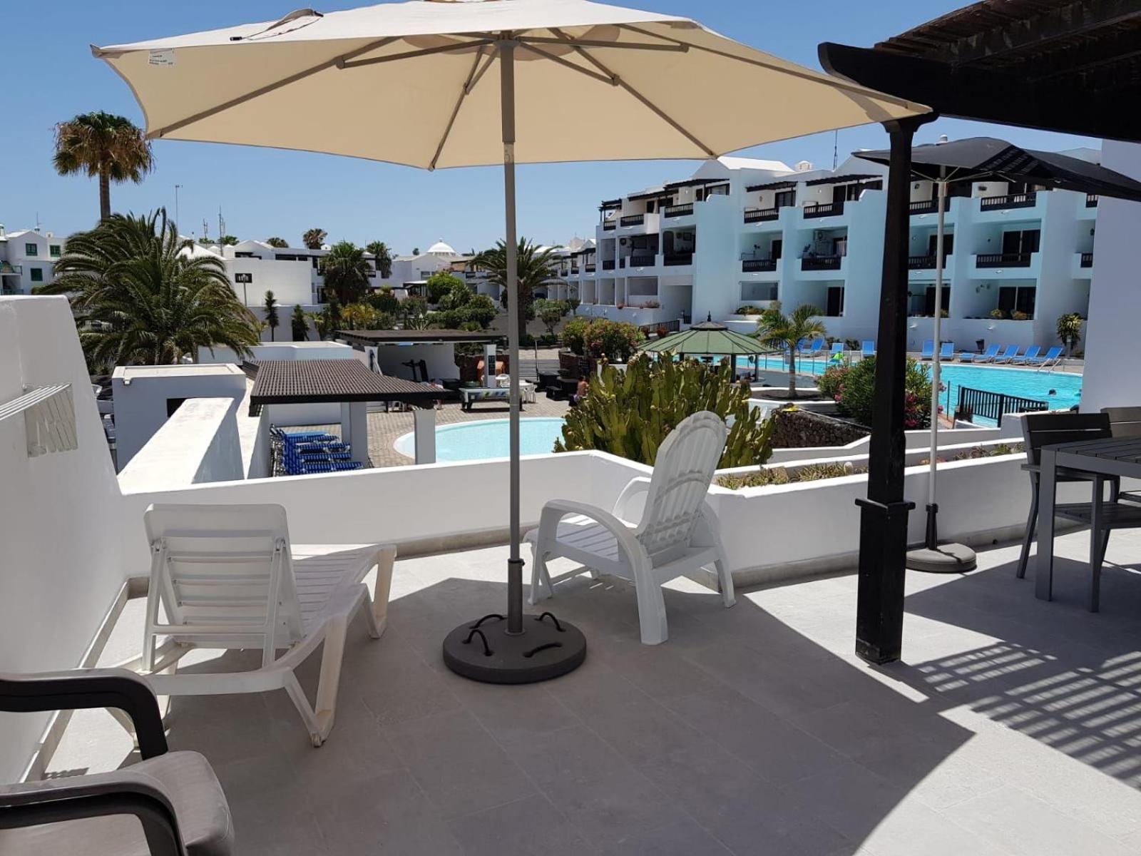 Playa Bastian 2 Habs 2 Banos Y Super Terraza Apartment Costa Teguise Exterior photo